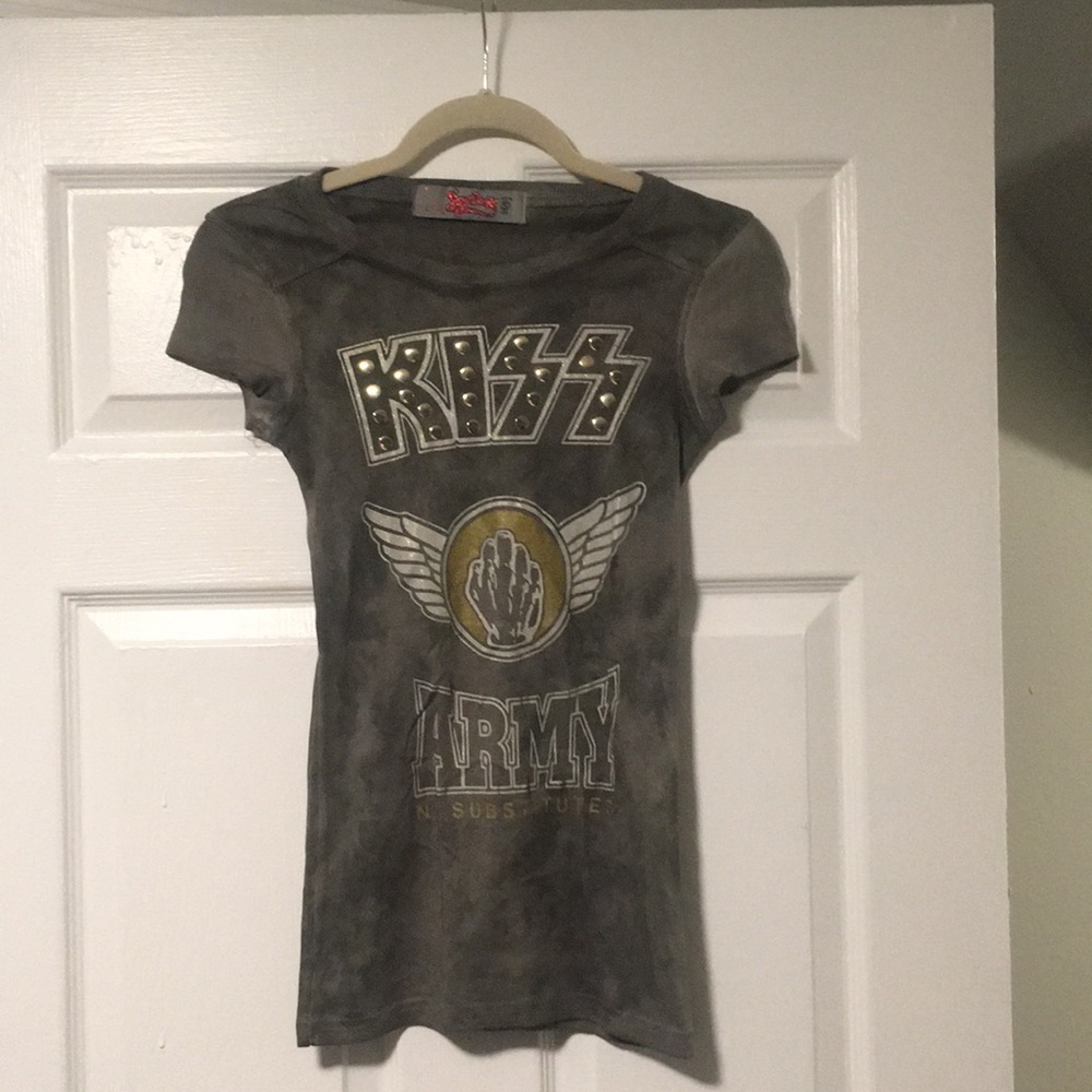 T shirt